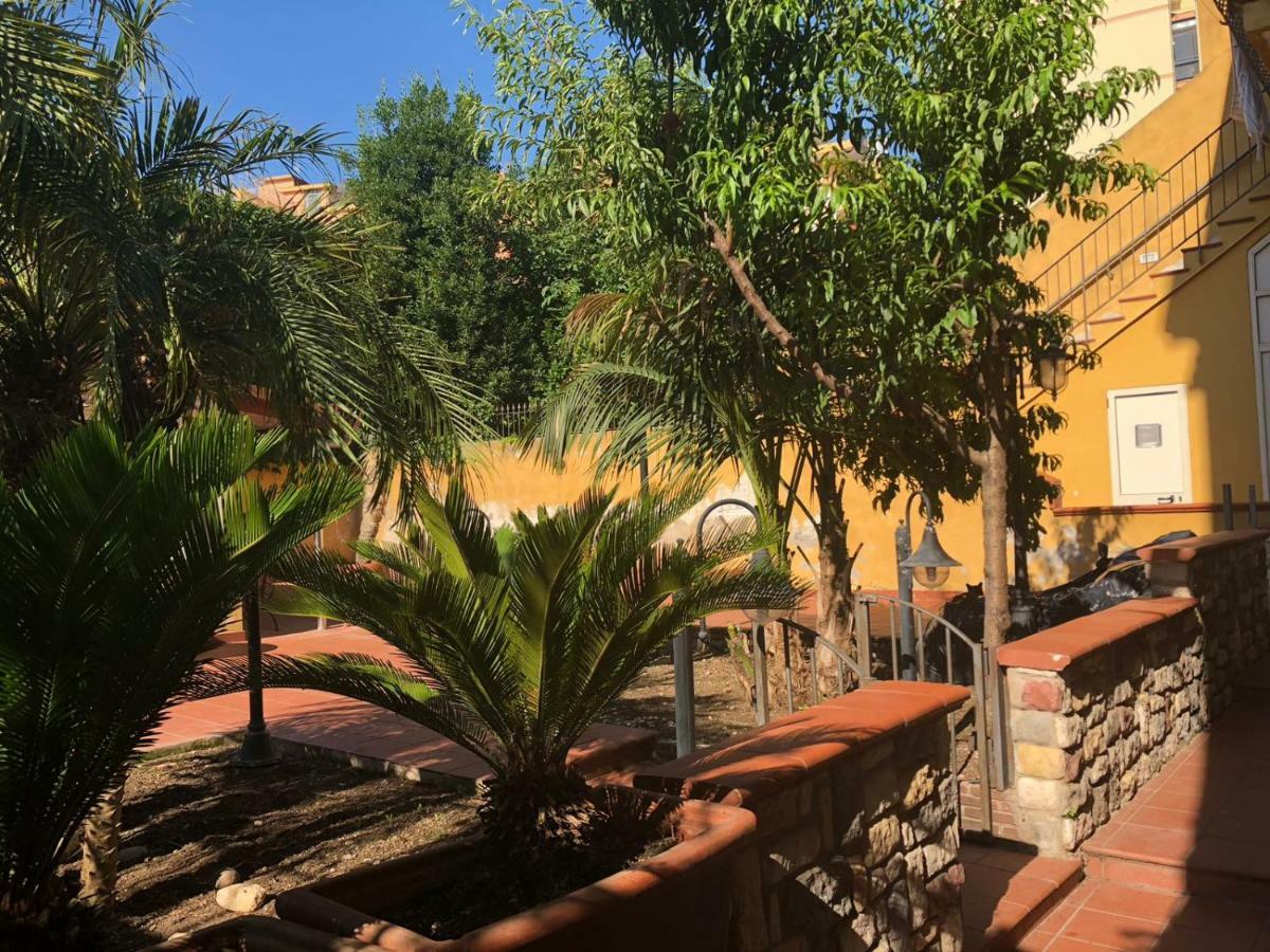 Il Giardino Sul Corso Lägenhet Scafati Exteriör bild